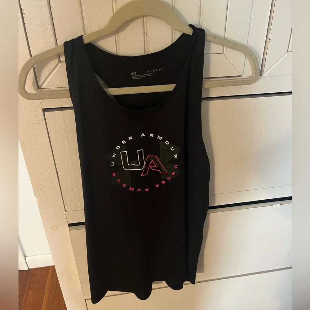 Under Armour tank - Picture 2 of 4